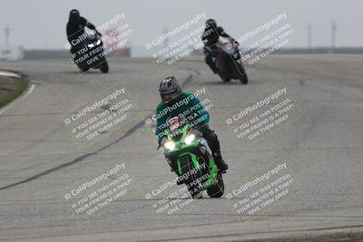 media/Nov-30-2025-TrackDaz (Sun) [[d8b22663df]]/C Group/Session 4 (Outside Grapevine)/